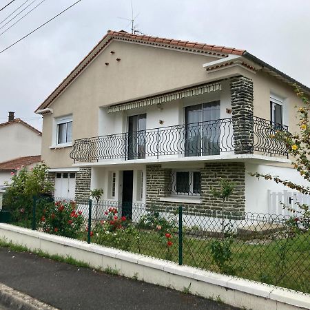 -Comme A La Maison- Jardin, Veranda, Ideal Familles Et Business ニオール エクステリア 写真