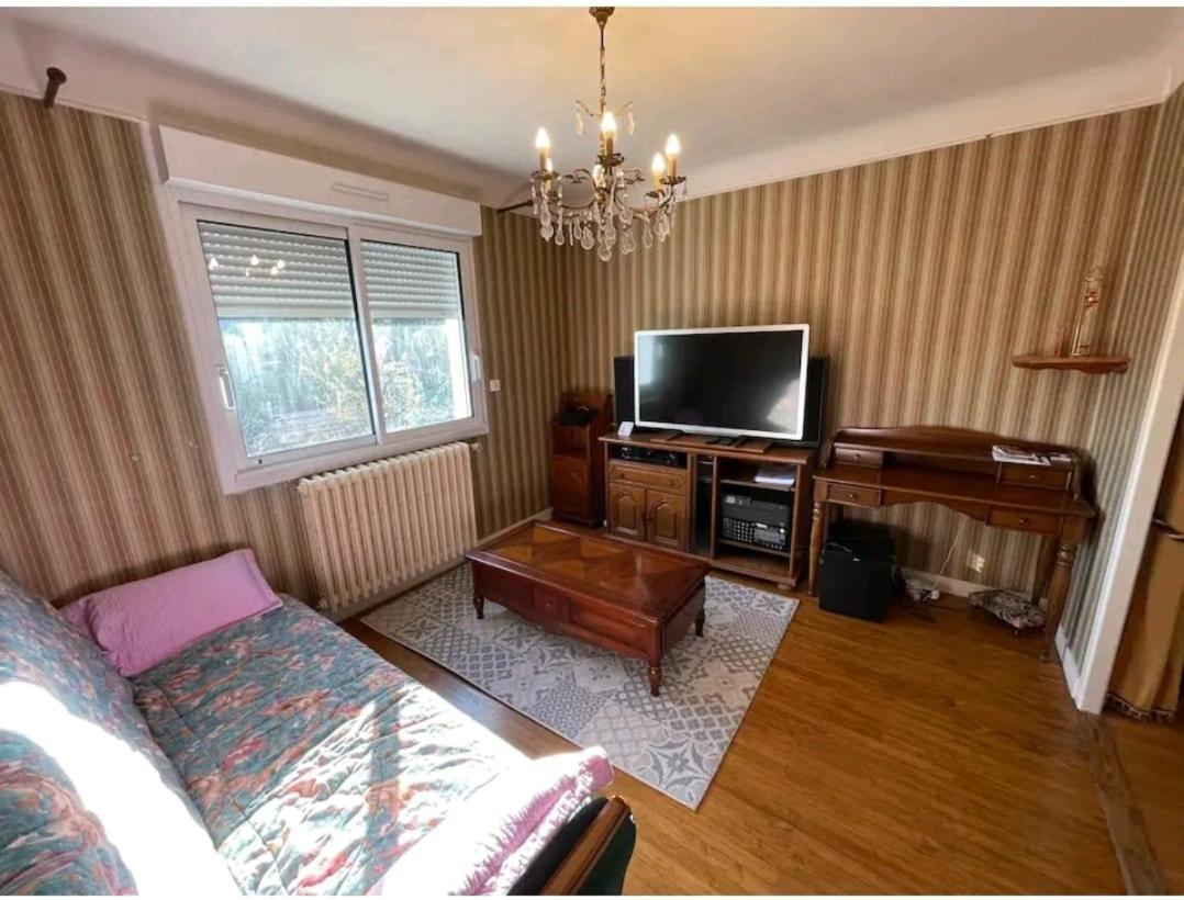 -Comme A La Maison- Jardin, Veranda, Ideal Familles Et Business ニオール エクステリア 写真
