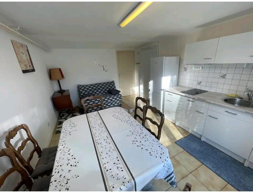 -Comme A La Maison- Jardin, Veranda, Ideal Familles Et Business ニオール エクステリア 写真