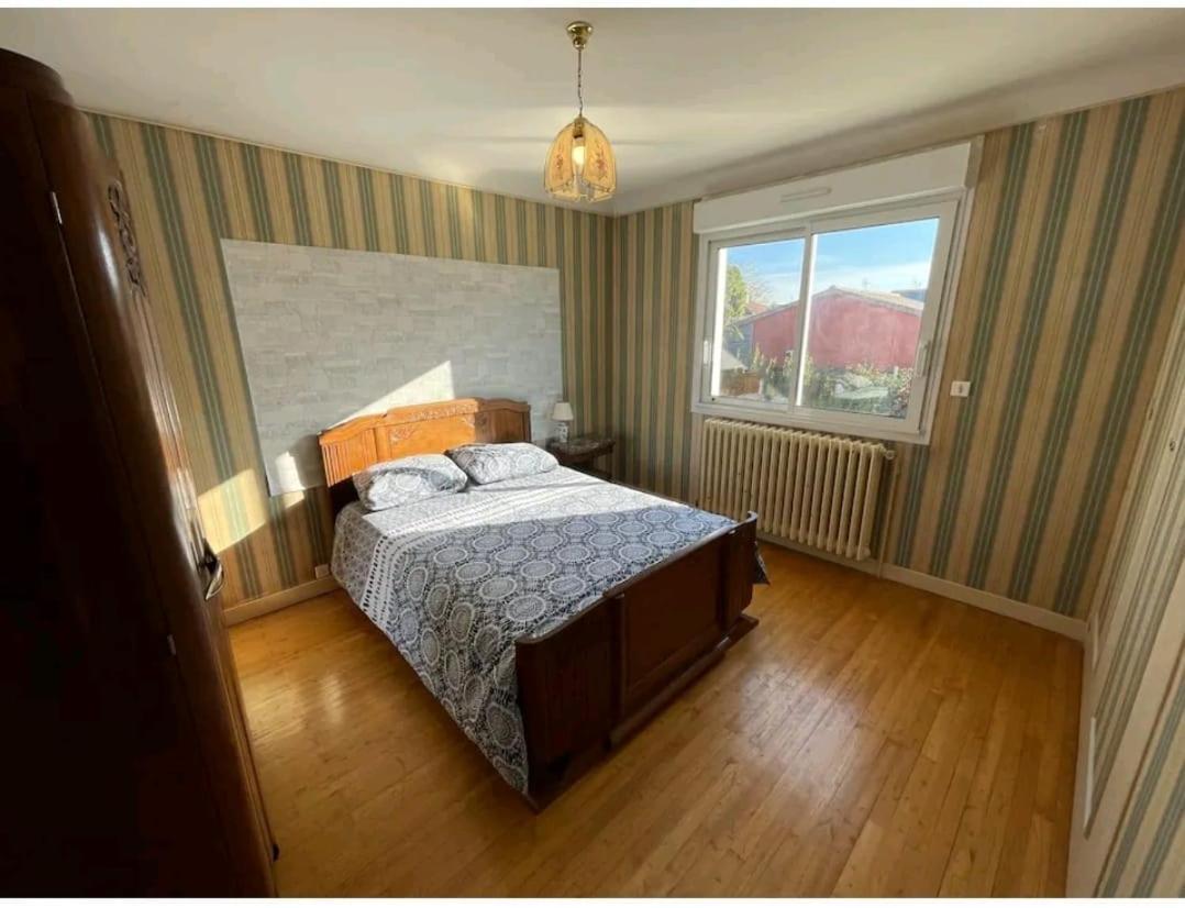 -Comme A La Maison- Jardin, Veranda, Ideal Familles Et Business ニオール エクステリア 写真